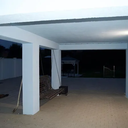 Aparthotel Modry Dom 4*